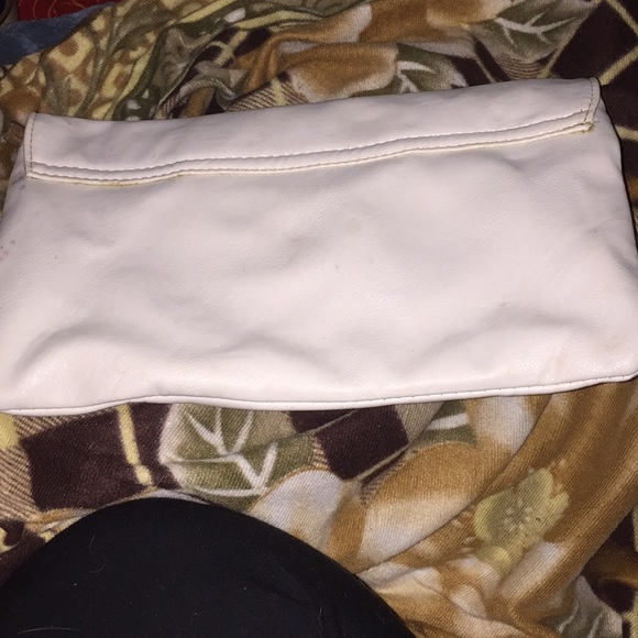 White Fierce Clutch - Picture 2 of 3